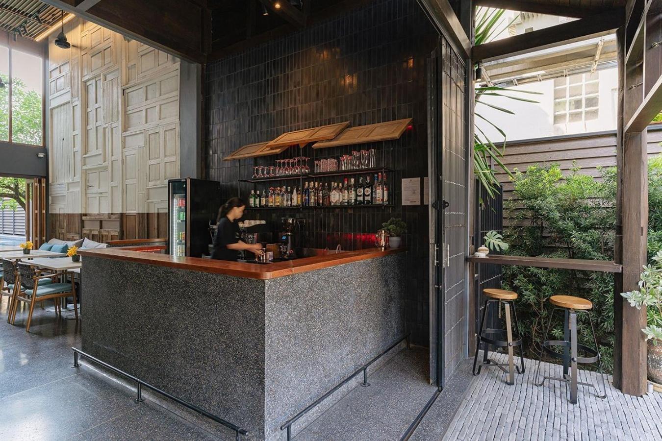 Hotel Loy Чиангмай Екстериор снимка